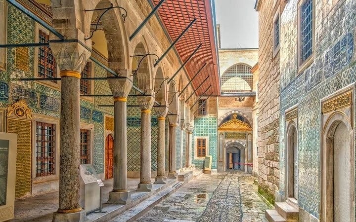 Istanbul Old City Half Day Morning Guided Tour Image 5