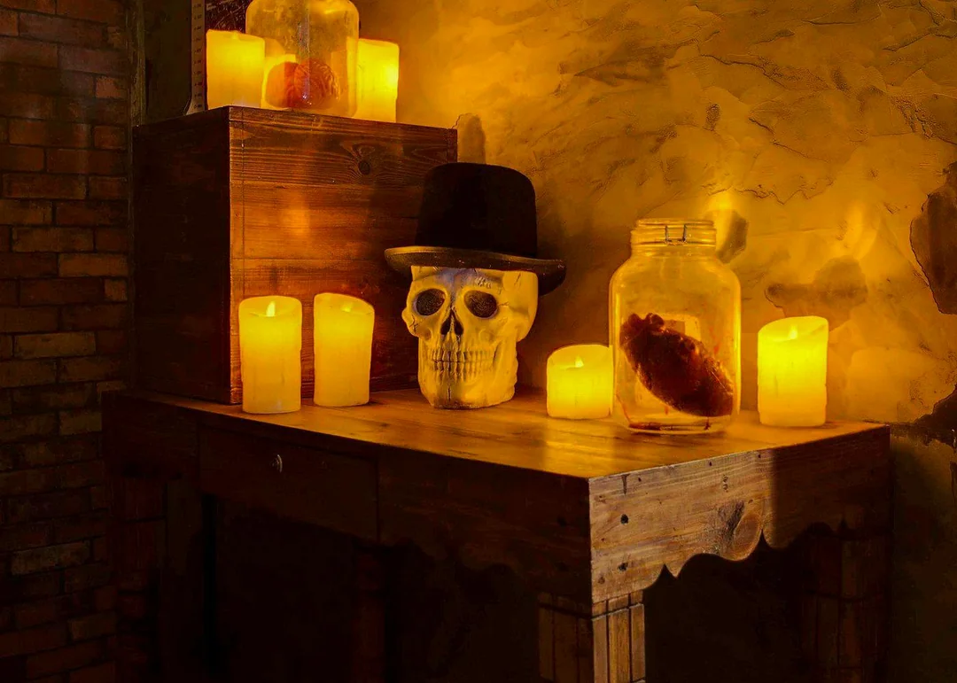 Jack the Ripper at Escape Hunt Dubai Image 3