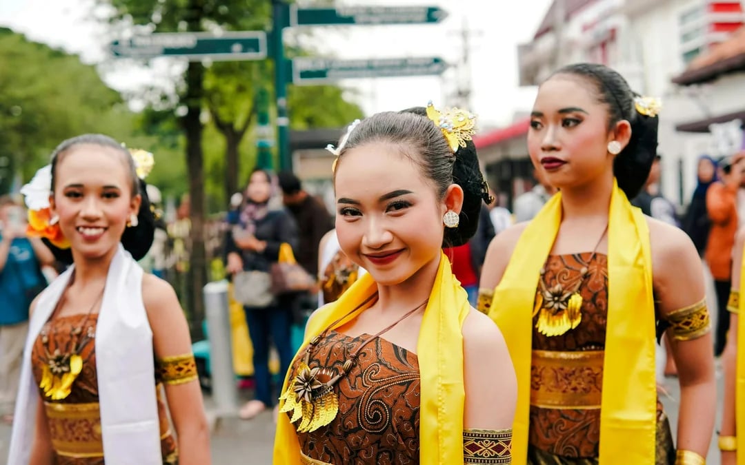 Java and Bali Private Tour with Accommodation and English-Speaking Guide Image 3