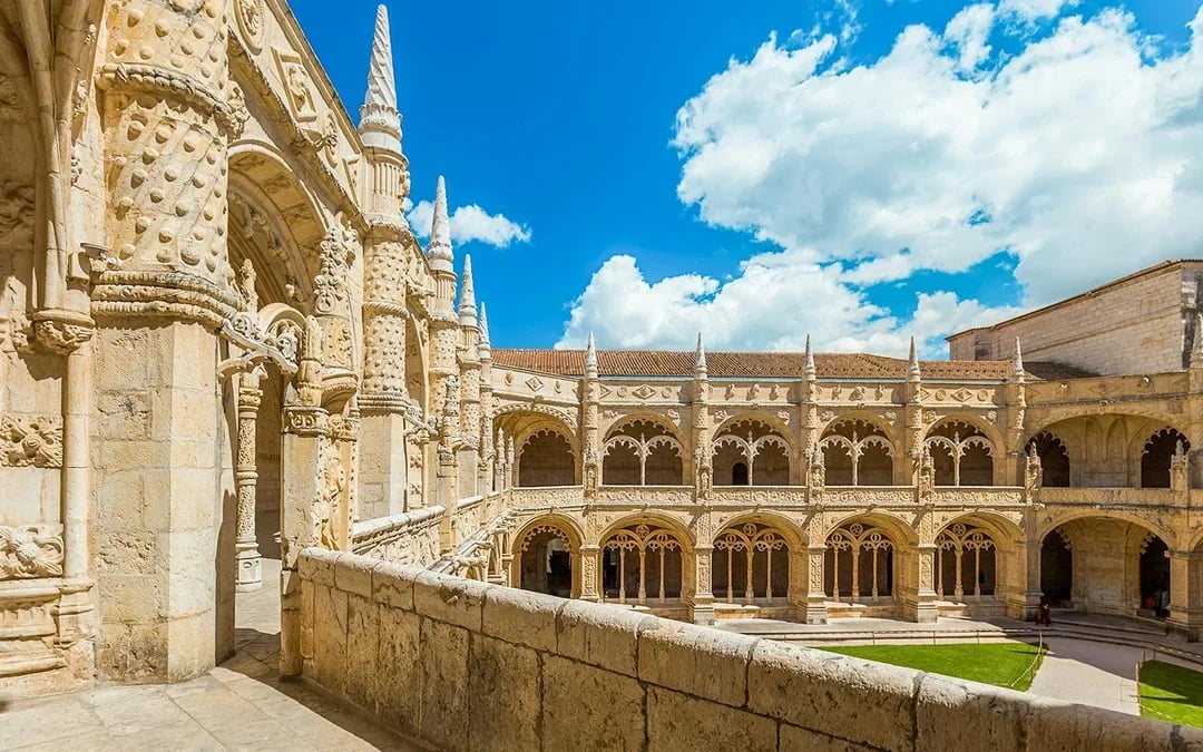 Jerónimos Monastery Entry Tickets Image 7