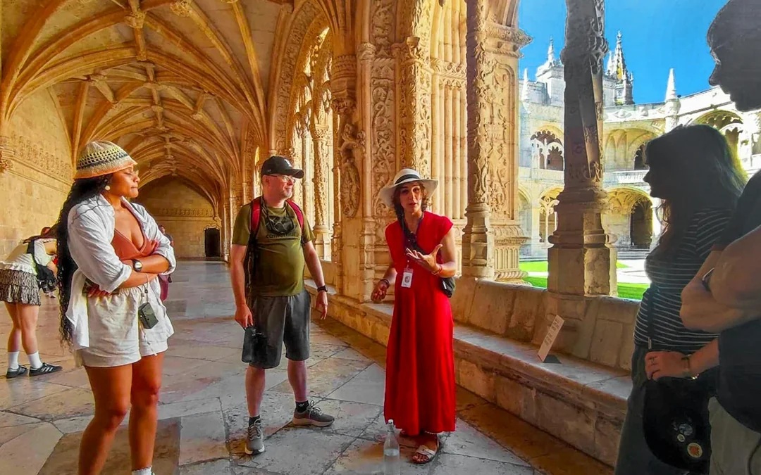 Jerónimos Monastery Skip-the-Line Guided Tour Image 3
