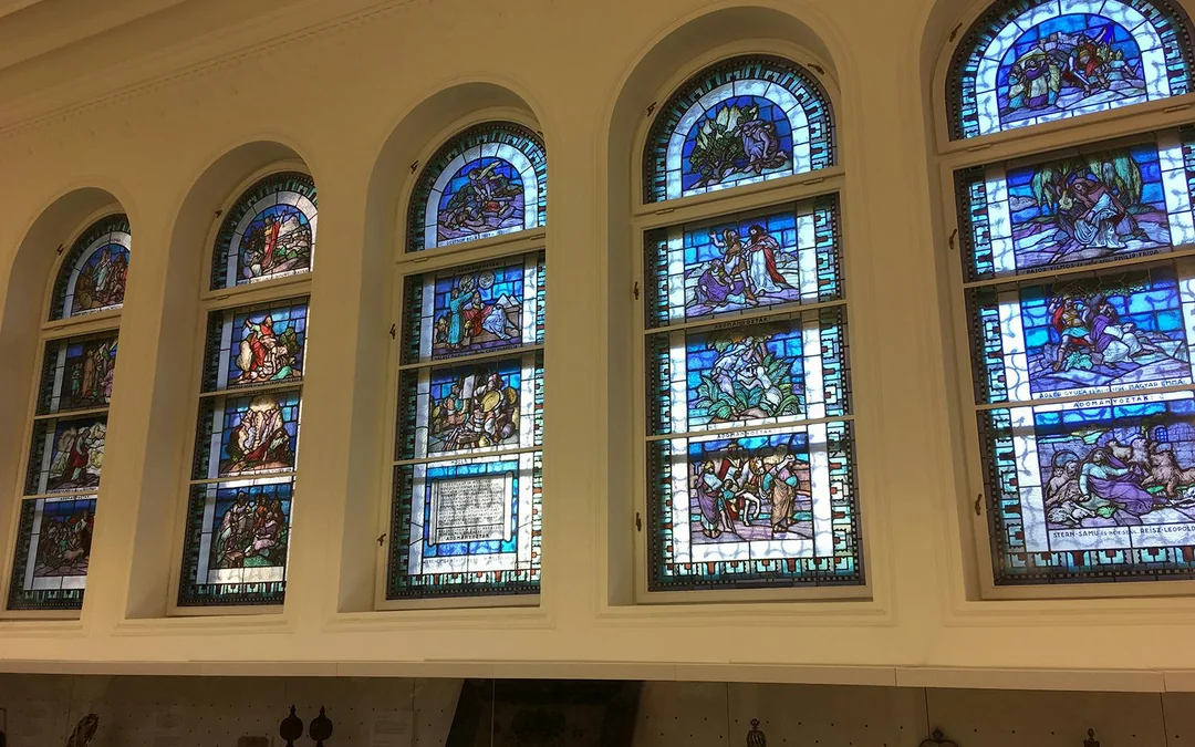 Jewish Heritage Tour with Admission to Dohany Street Synagogue Image 2