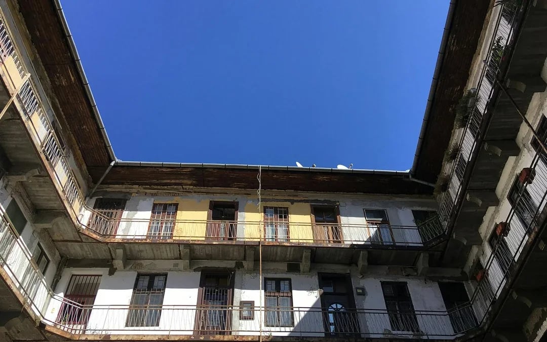 Jewish Heritage Tour with Admission to Dohany Street Synagogue Image 9