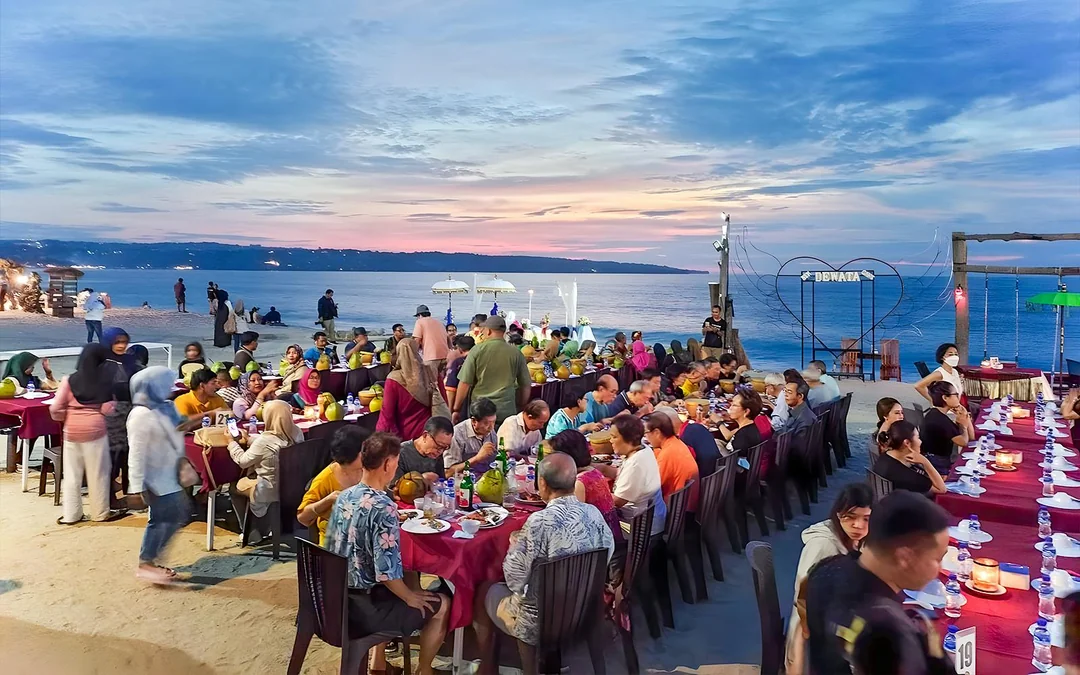 Jimbaran Bali Seafood Dinner at New Dewata Cafe Image 8