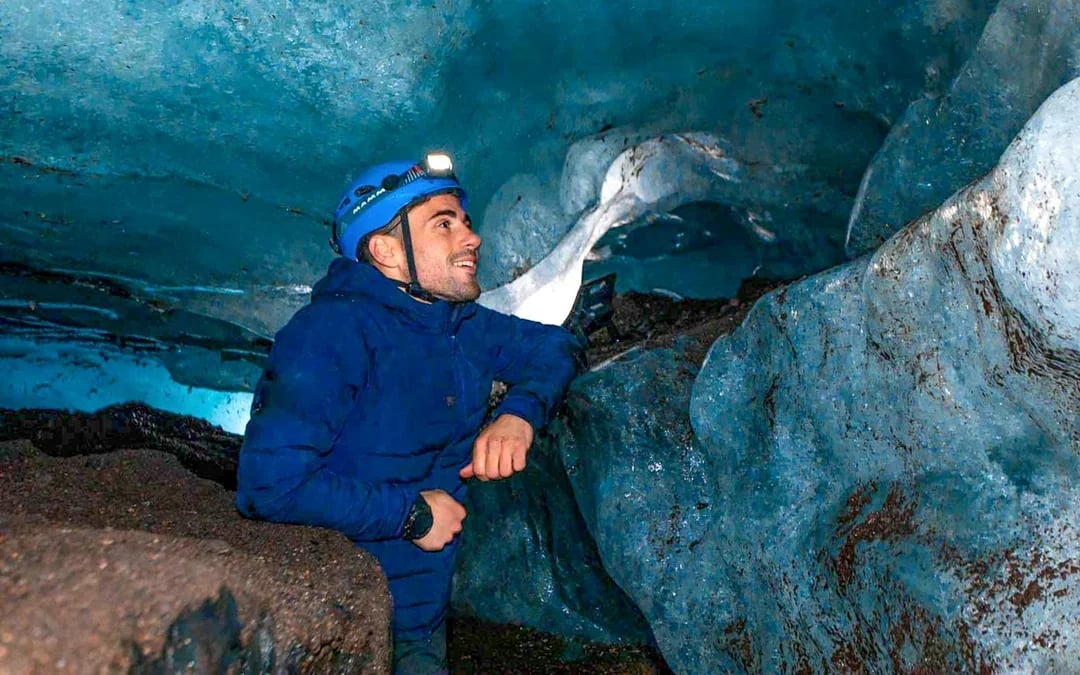 Jokulsarlon Crystal Ice Cave Tour Image 4