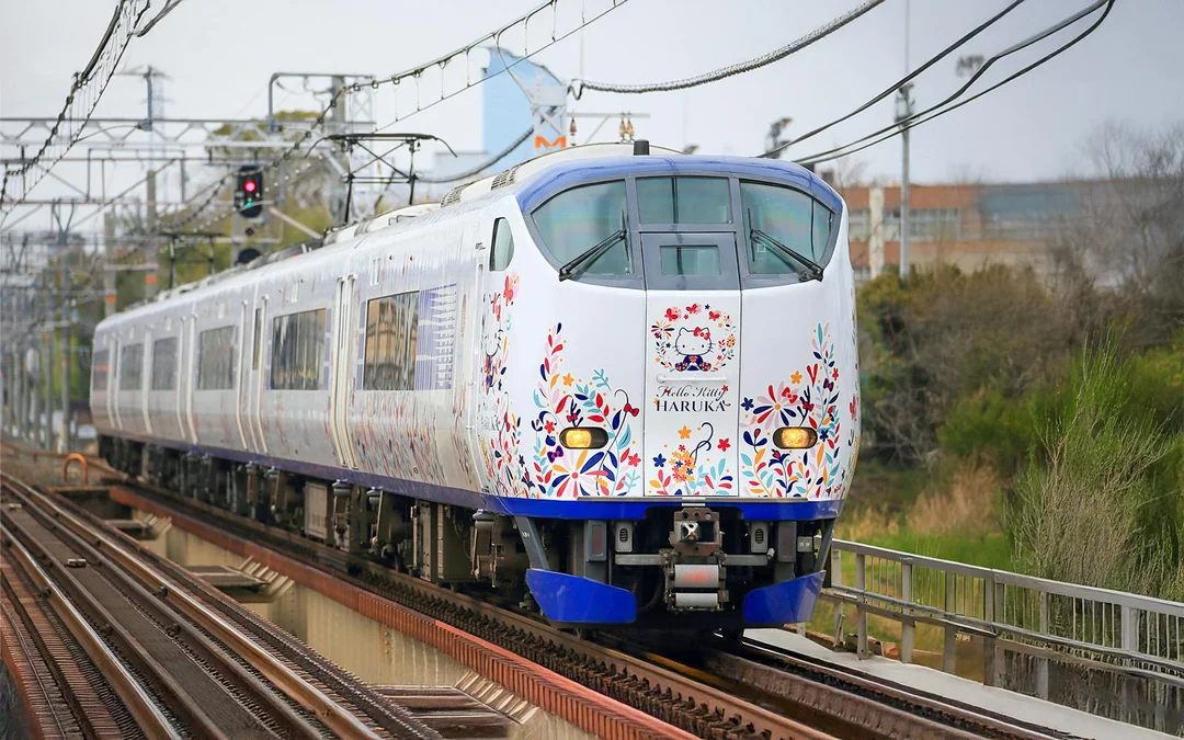 JR Haruka Kansai Airport Express: Train Transfers Between Kansai Airport & Osaka, Nara, or Kyoto Image 2