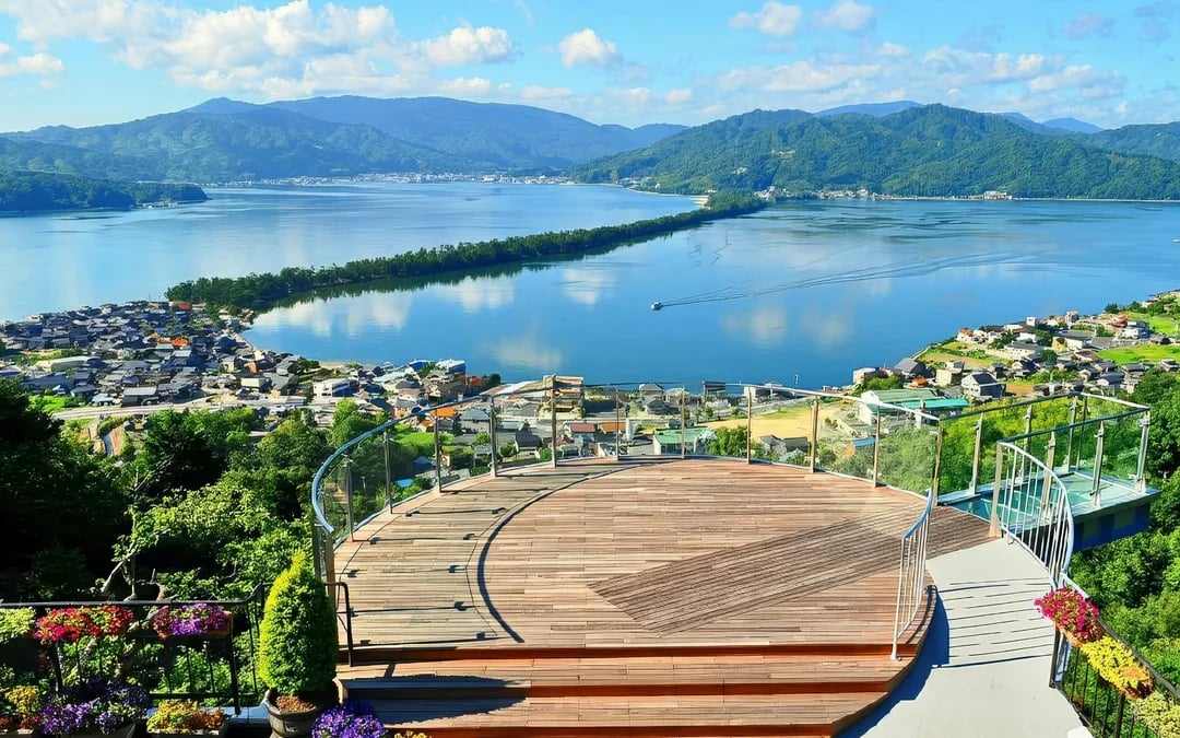JR Kansai Mini Pass: 3-Day Unlimited Travel across Osaka, Kyoto, Nara & Kobe Image 7