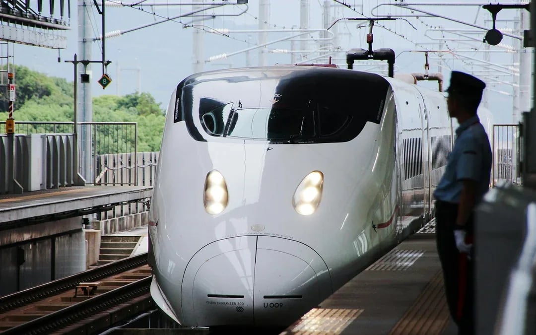JR Kansai Mini Pass: 7-Day Unlimited Travel Across Osaka, Kyoto, Nara & Kobe Image 3