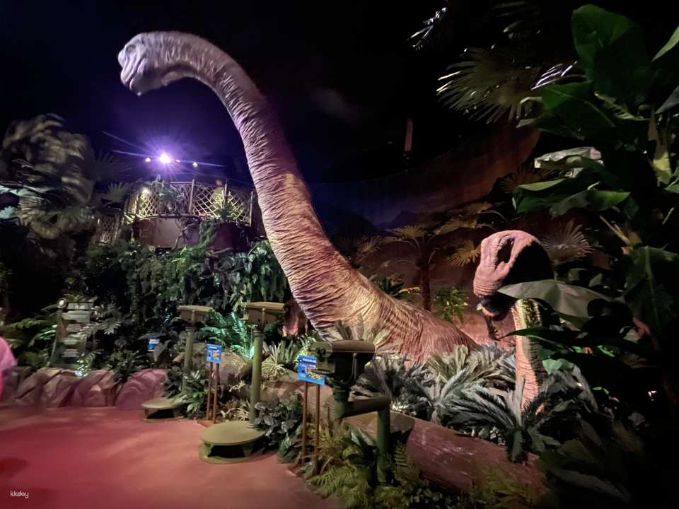 Jurassic World Bangkok: The Experience at Asiatique The Riverfront | Thailand