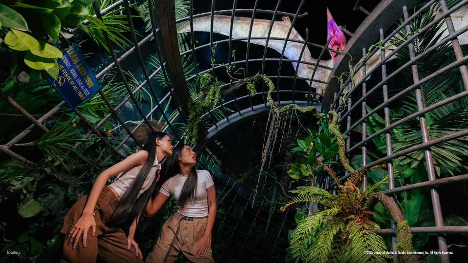Jurassic World Bangkok: The Experience at Asiatique The Riverfront | Thailand