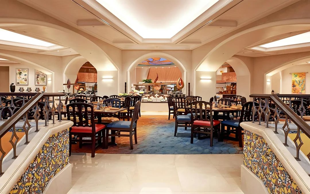 Kaleidoscope Buffet Dinner Experience at Atlantis the Palm Image 7