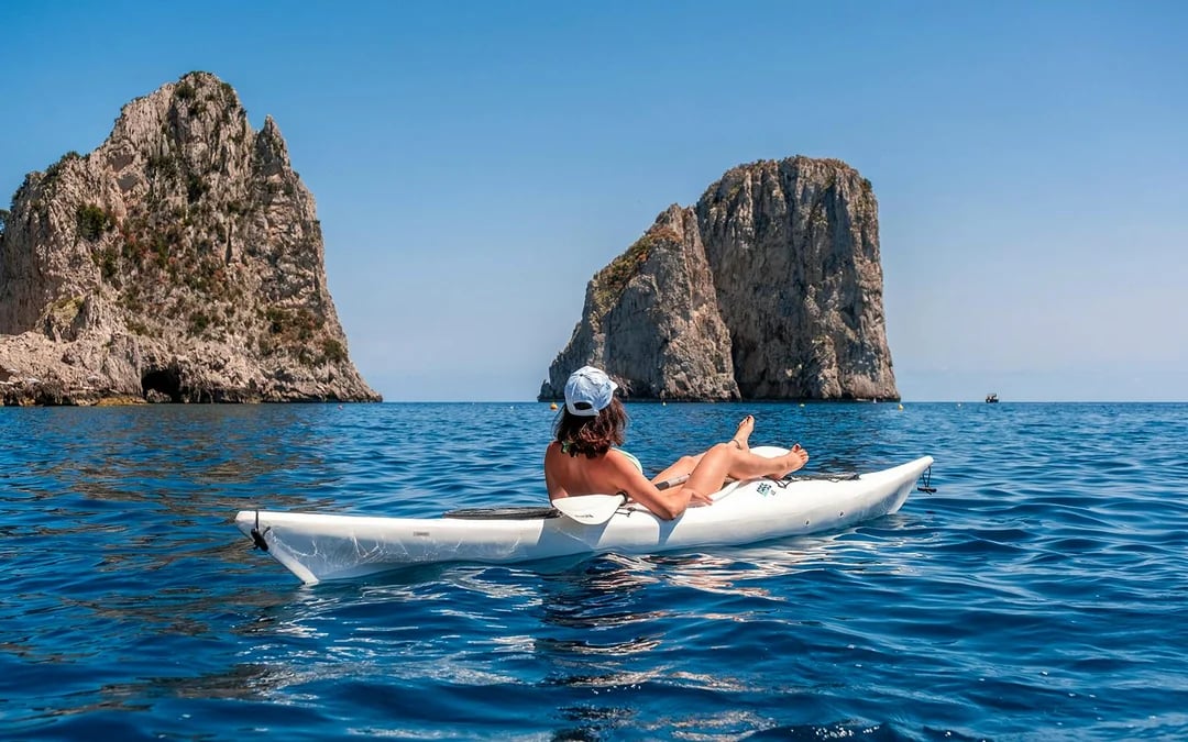 Kayak Tour in Capri Between Caves and Legends Image 1