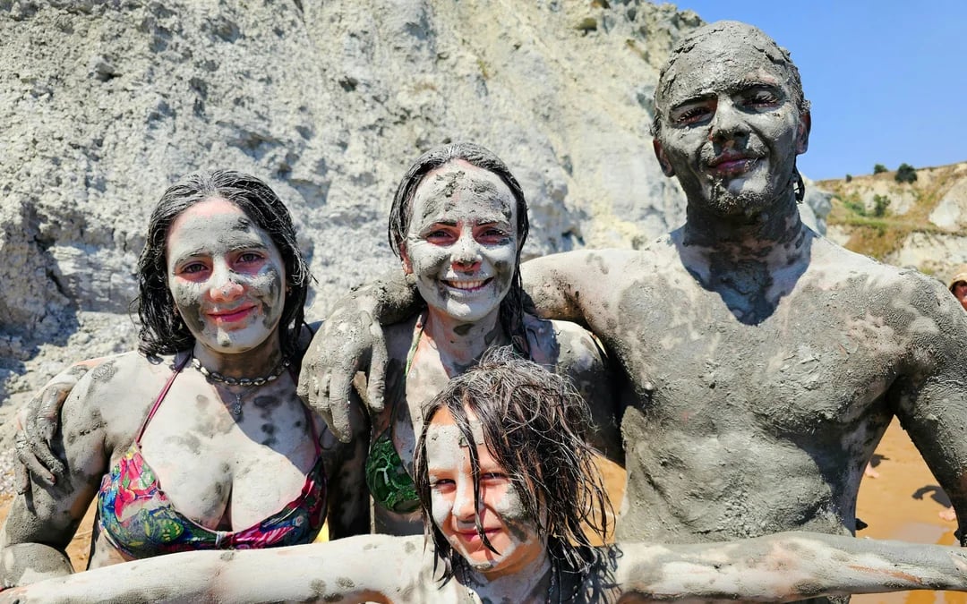 Kefalonia Day Cruise to White Rocks Beach and Vardiani Island with Homemade Greek Cuisine Image 4