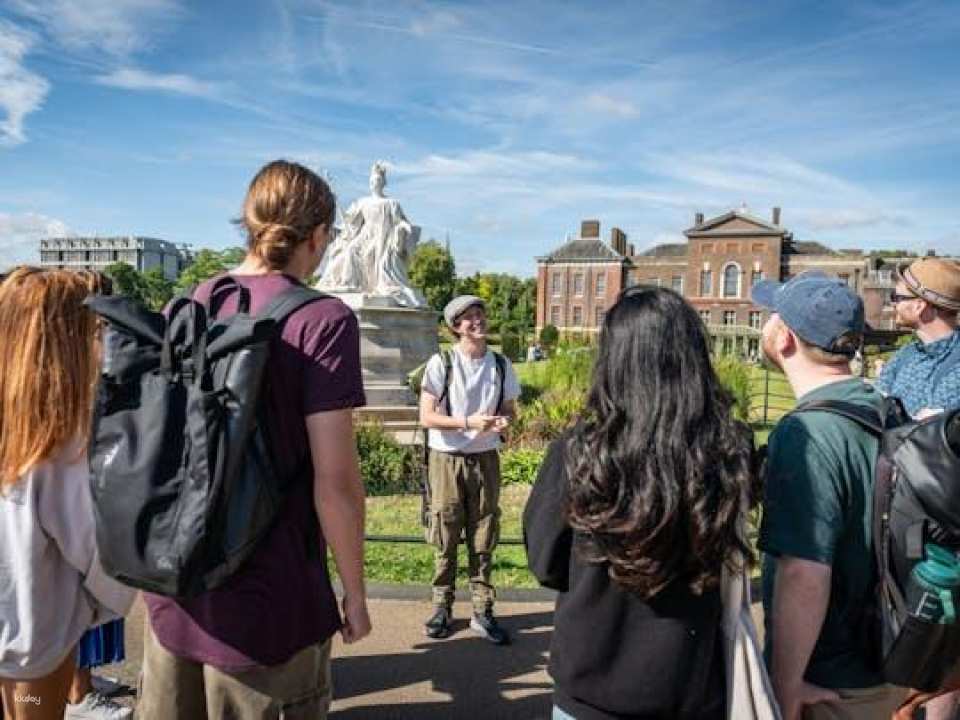Kensington Palace and Westminster Walking Guided Tour