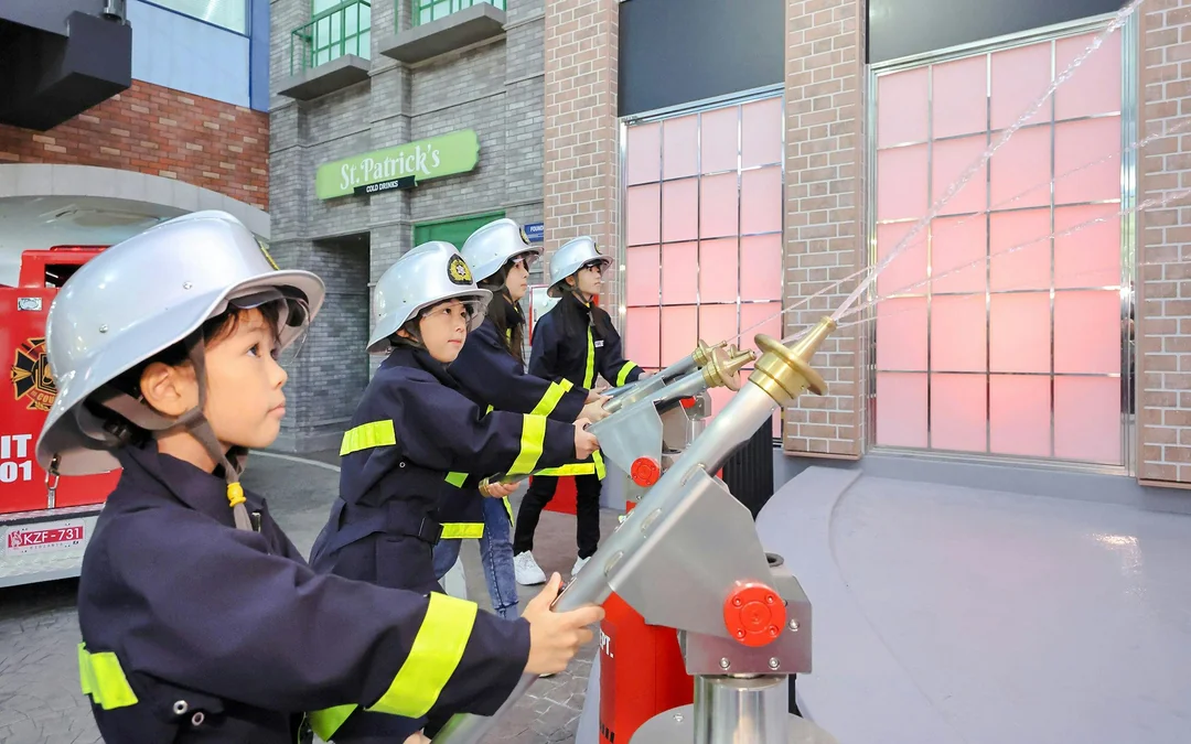 KidZania Fukuoka Tickets Image 3