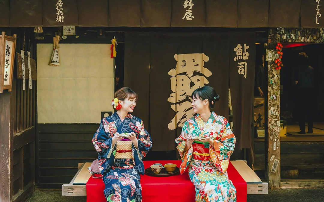 Kimono Photoshoot in a Traditional Kyoto Machiya House Image 4
