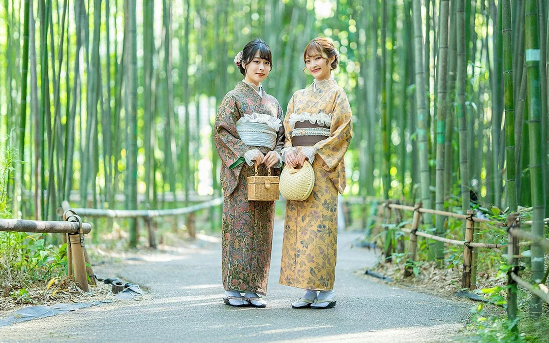Kimono Rental Near Arashiyama Image 5