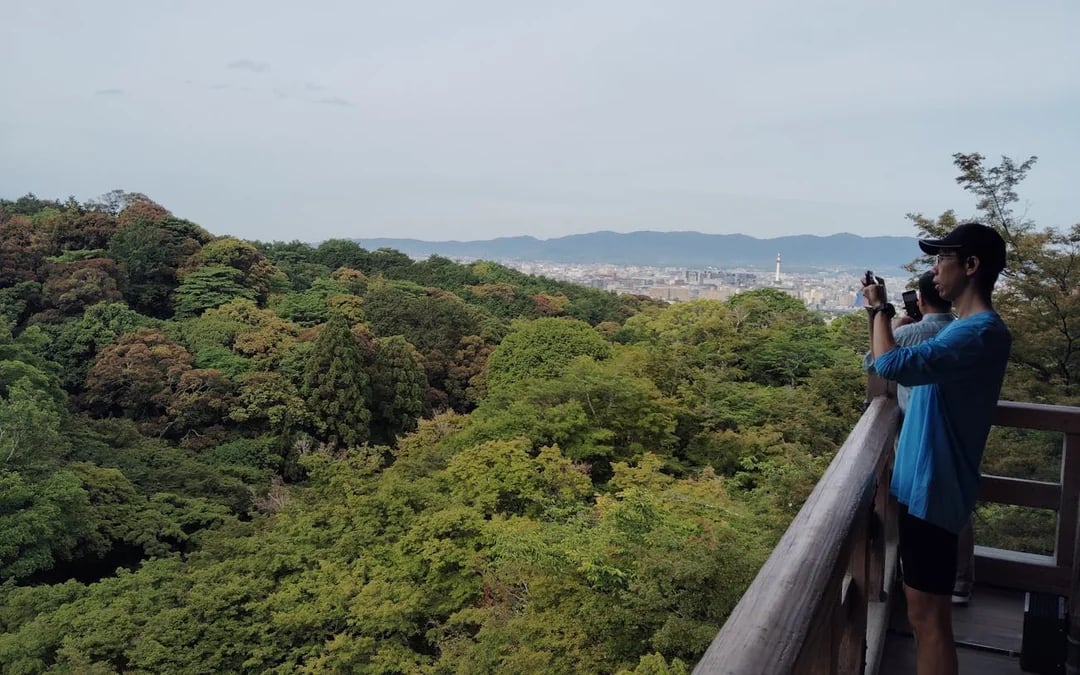 Kiyomizu-dera Guided Group Tour with Entry Fees in Kyoto Image 3