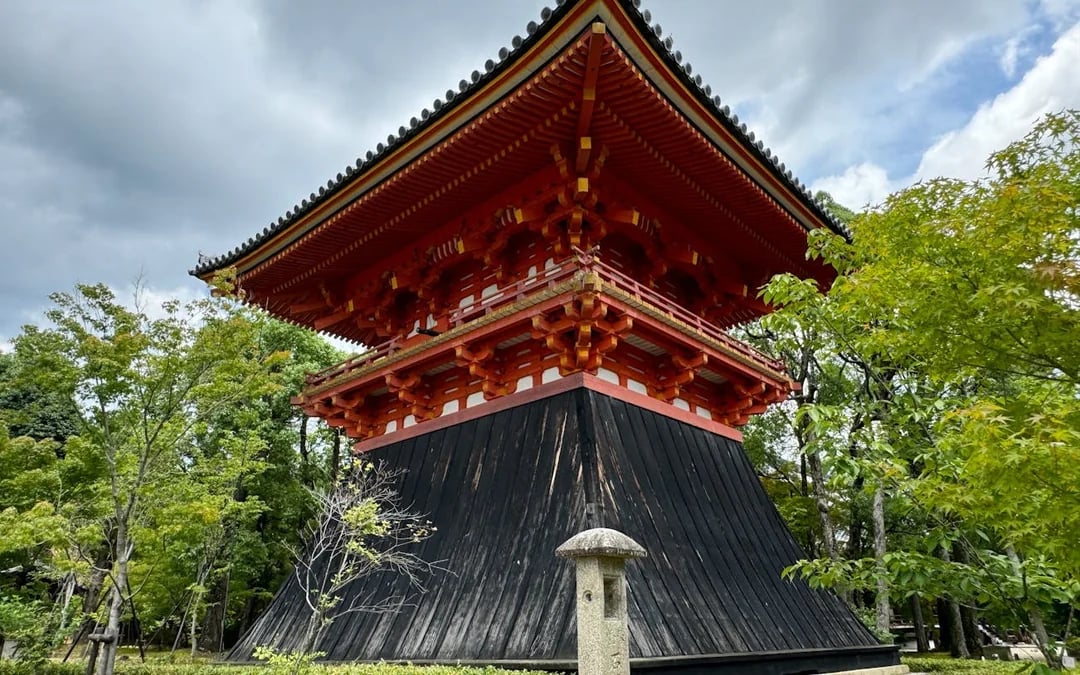 Kiyomizu-dera Guided Group Tour with Entry Fees in Kyoto Image 5