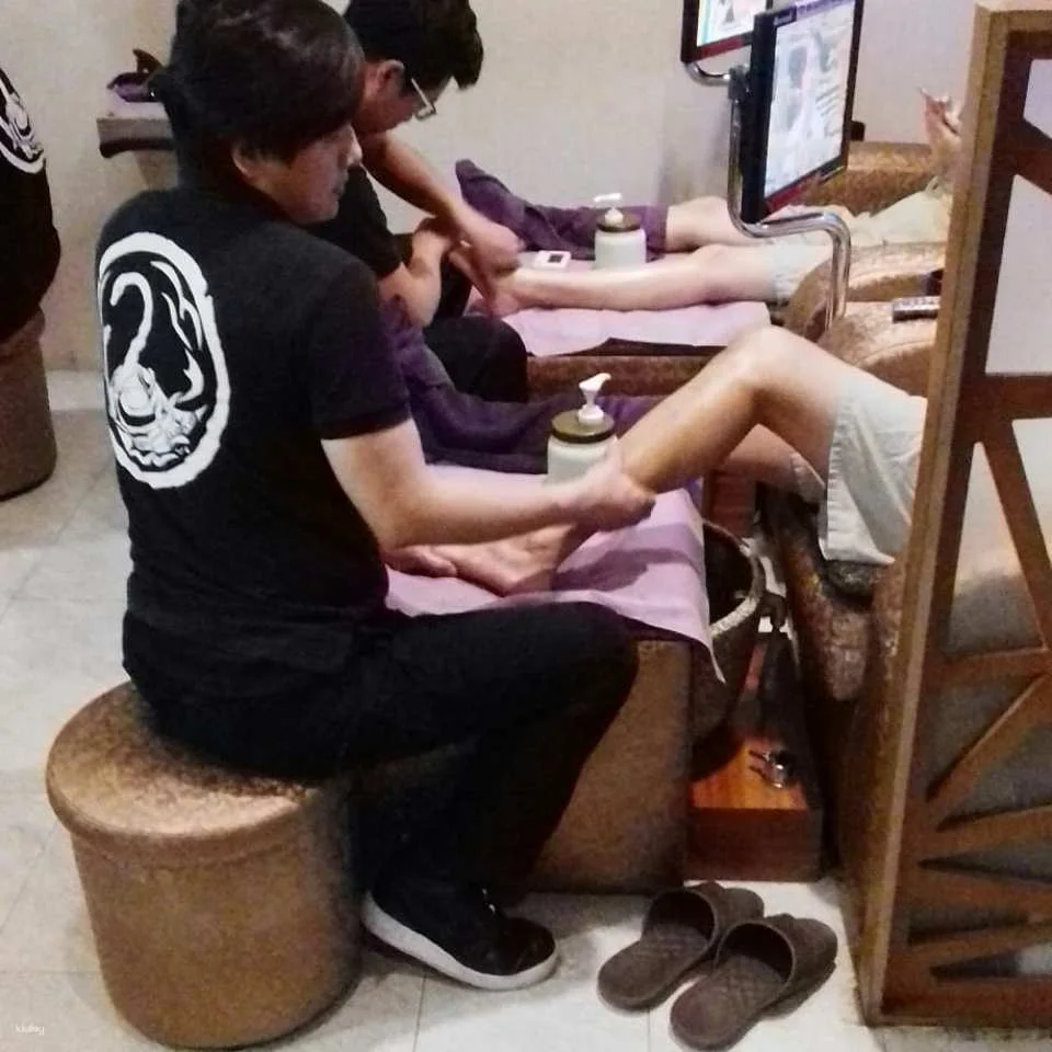 Xuanwu Massage: Foot Massage & Body Massage (Near Xingtian Temple) | Taipei, Taiwan