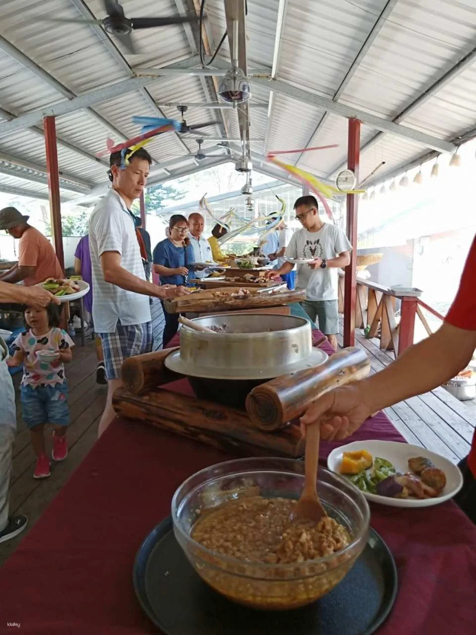 Taitung Bunun Tribal Leisure Farm | Hunter Package | Leather Carving DIY, Archery Experience, Specialty Meal