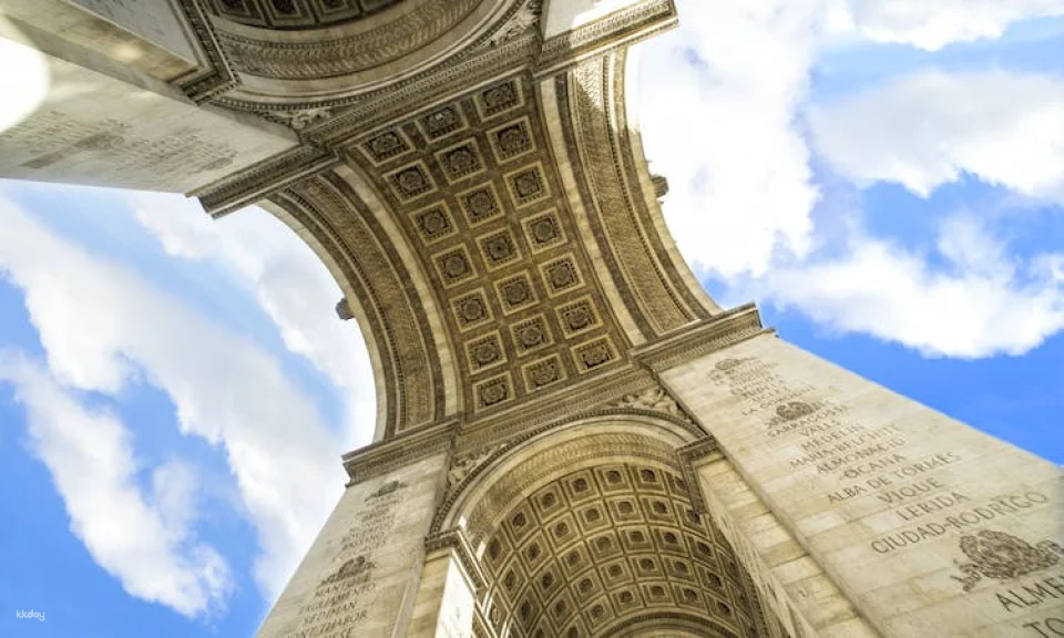 Entrance Tickets to the Arc de Triomphe's Rooftop