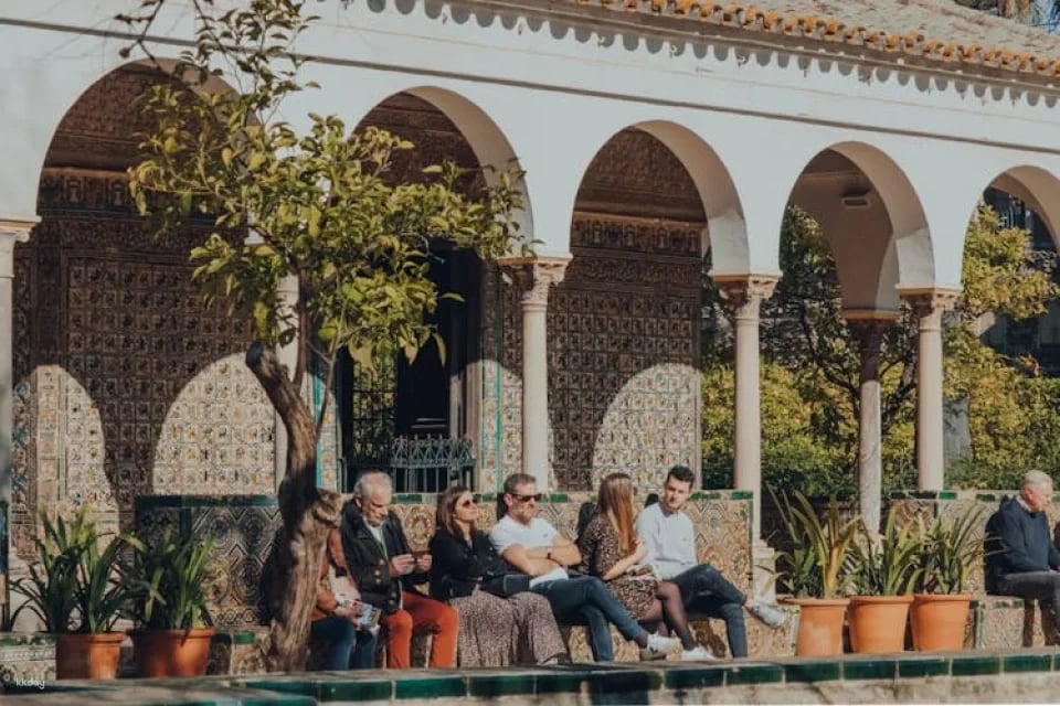 Alcázar and Cathedral of Seville skip-the-lines tickets and guided visit