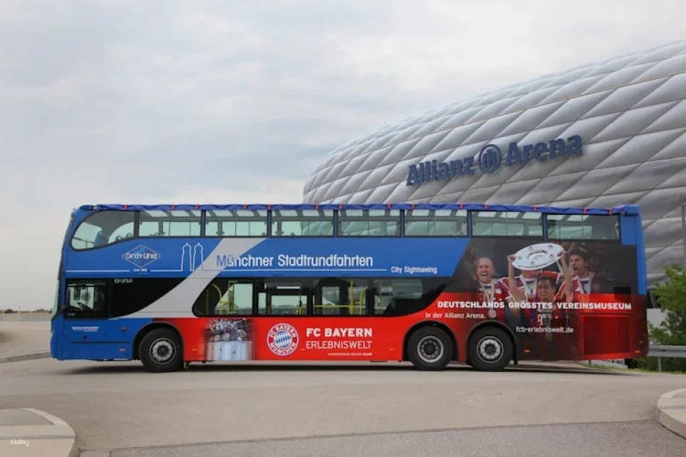 Munich city tour with self-guided visit of the FC Bayern Munich stadium