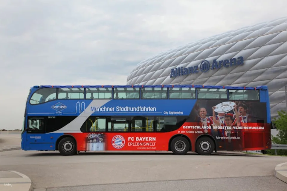 Munich city tour with self-guided visit of the FC Bayern Munich stadium