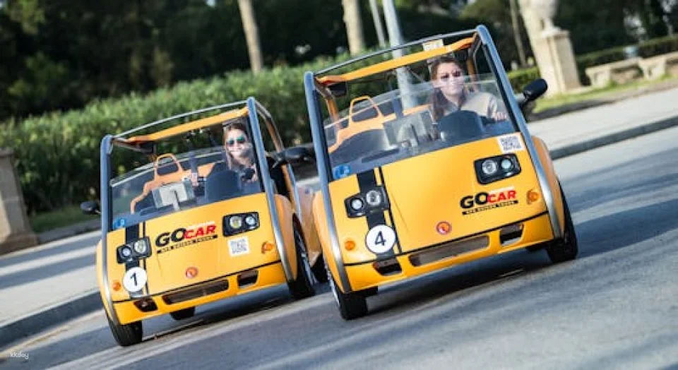 GoCar Barcelona discovering Gaudi