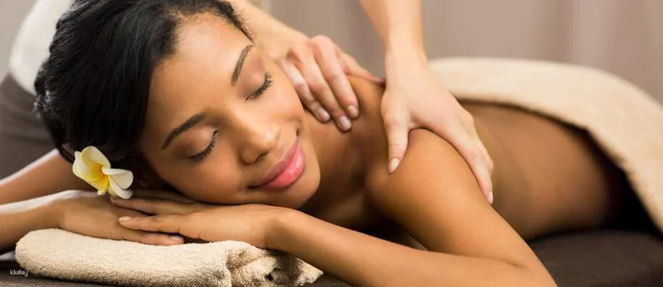 Spa Massage Experience in Cebu Radisson Blu with Optional Transfers | Philippines
