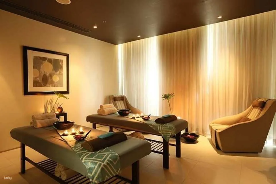 Spa Massage Experience in Cebu Radisson Blu with Optional Transfers | Philippines