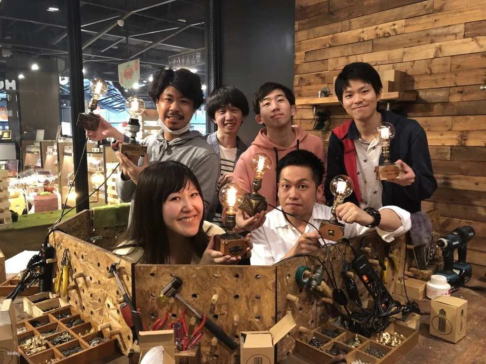 Taipei Handmade | HUBOX Handmade Retro Industrial Style Lighting DIY Course Experience | Near Taipei Songshan Cultural and Creative Park