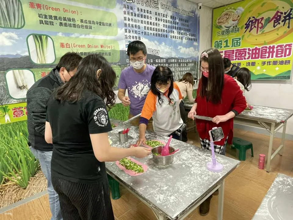 Yilan | Scallion Baby Experience Farm | Sanshing scallion Picking and Hands-on Experience