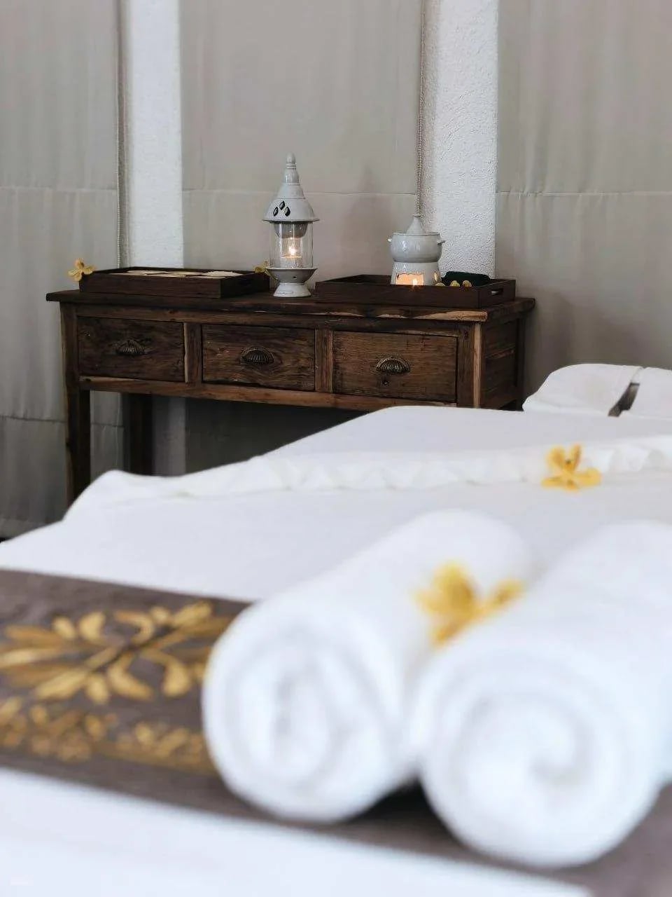 Oasis Spa Massage Experience |  Bangkok