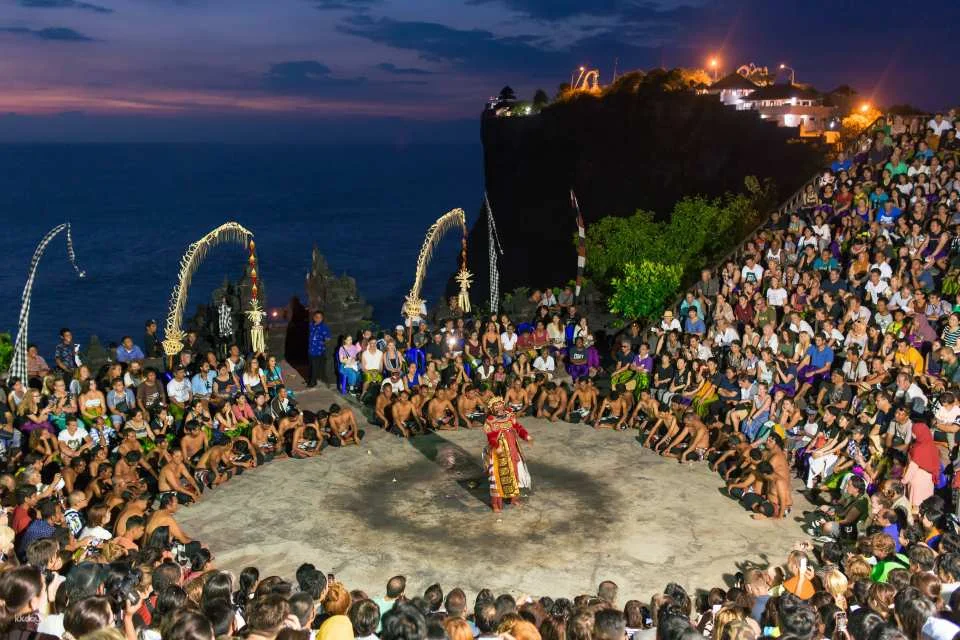 Uluwatu Kecak & Fire Dance Show in Bali | Indonesia