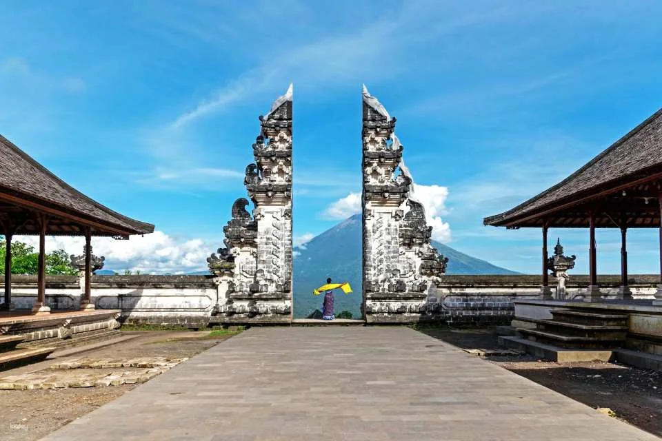Bali Instagram Tour with Lunch | Gates of Heaven, Tirta Gangga, Mount Agung Views, Jungle Swing & More