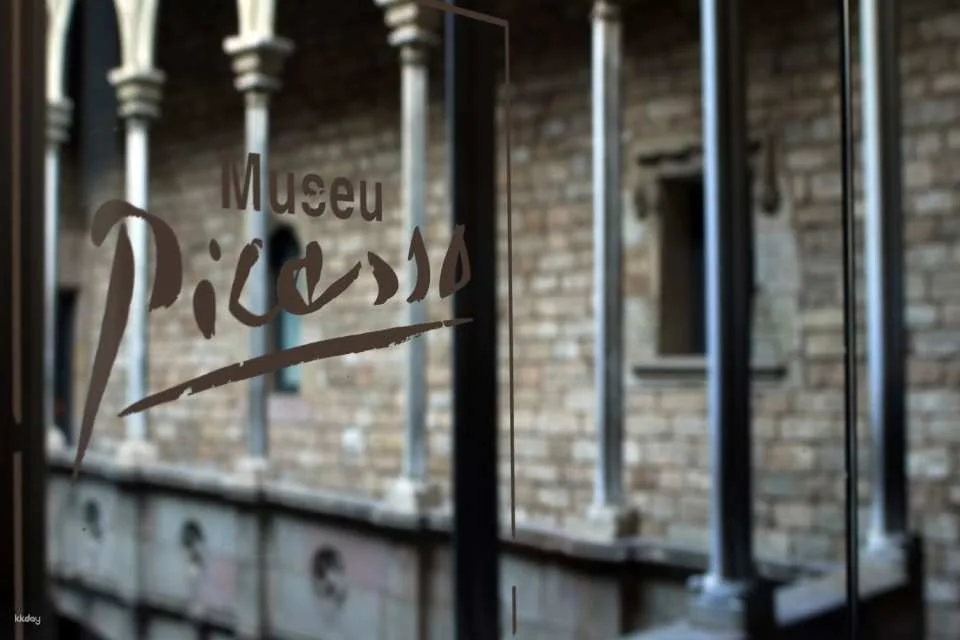 Barcelona | Skip the Line Guided Visit to Picasso Museum & El Born