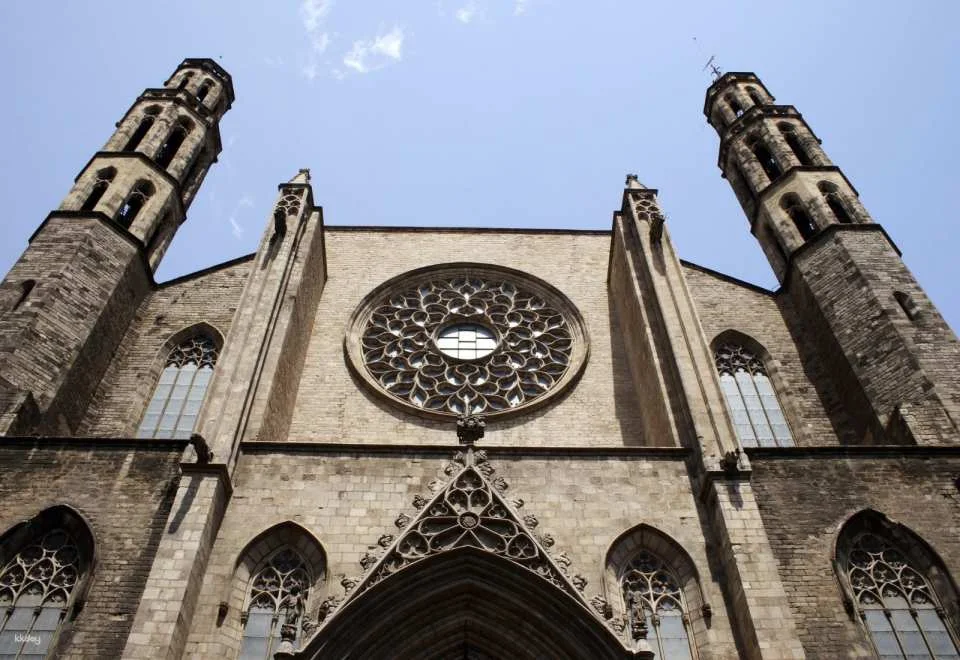 Barcelona | Skip the Line Guided Visit to Picasso Museum & El Born