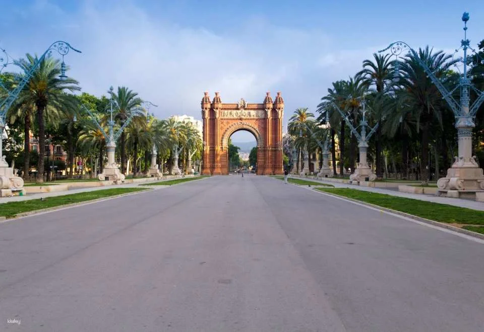 Barcelona | Skip the Line Guided Visit to Picasso Museum & El Born