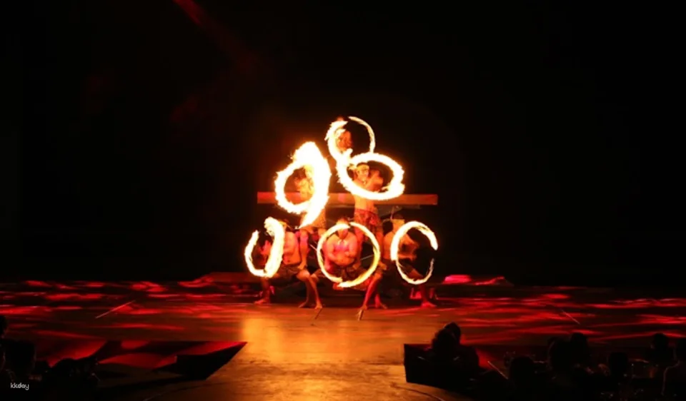Guam Taotaota City Beach Dinner Show