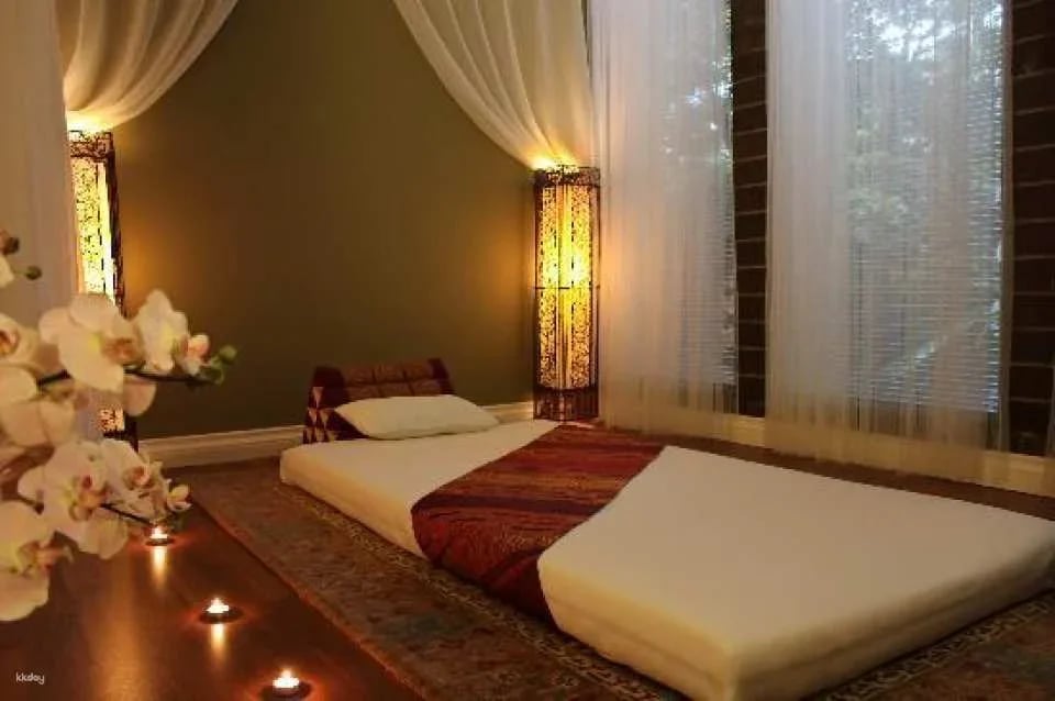De Rest Spa & Thai Massage Voucher | Bangkok