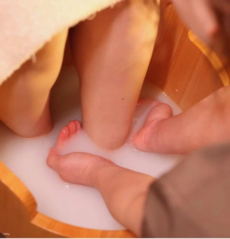 Arashiyu Arashiyama Main Store Foot Bath & Foot Massage Experience | Kyoto, Japan