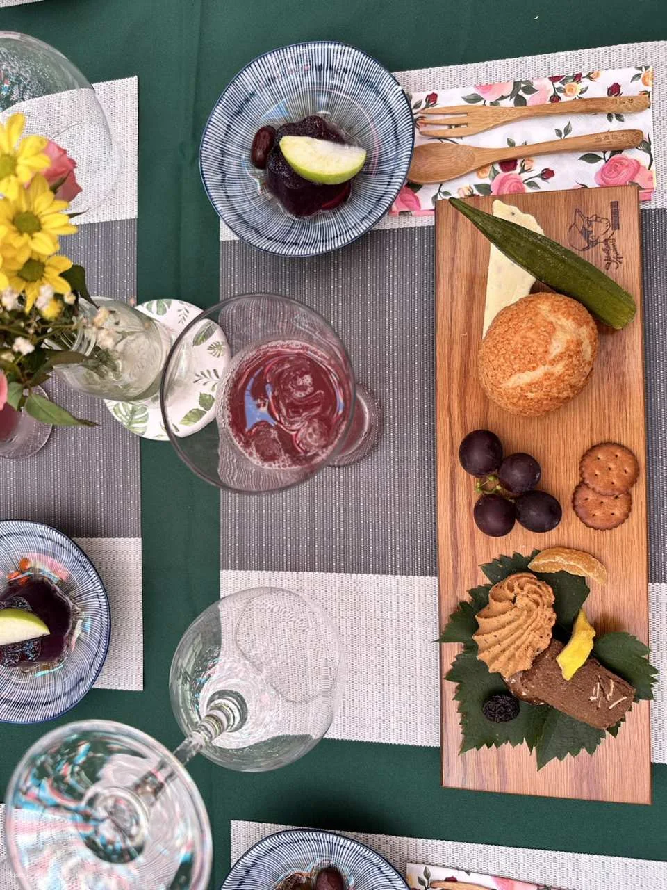 Seasonal Limited | Taichung Shin Fong Farm Fruit Picking Experience & Grapevine Afternoon Tea Time | Grape to Wine DIY Experience