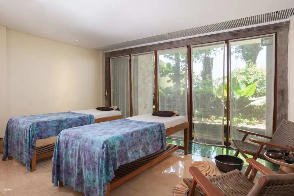 Segara Wangi Spa Experience with Pool Pass at Komaneka Keramas | Bali
