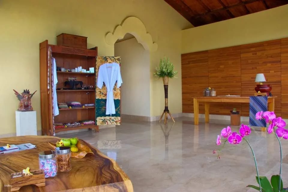 Akar Wangi Spa Experience at Komaneka Rasa Sayang | Bali