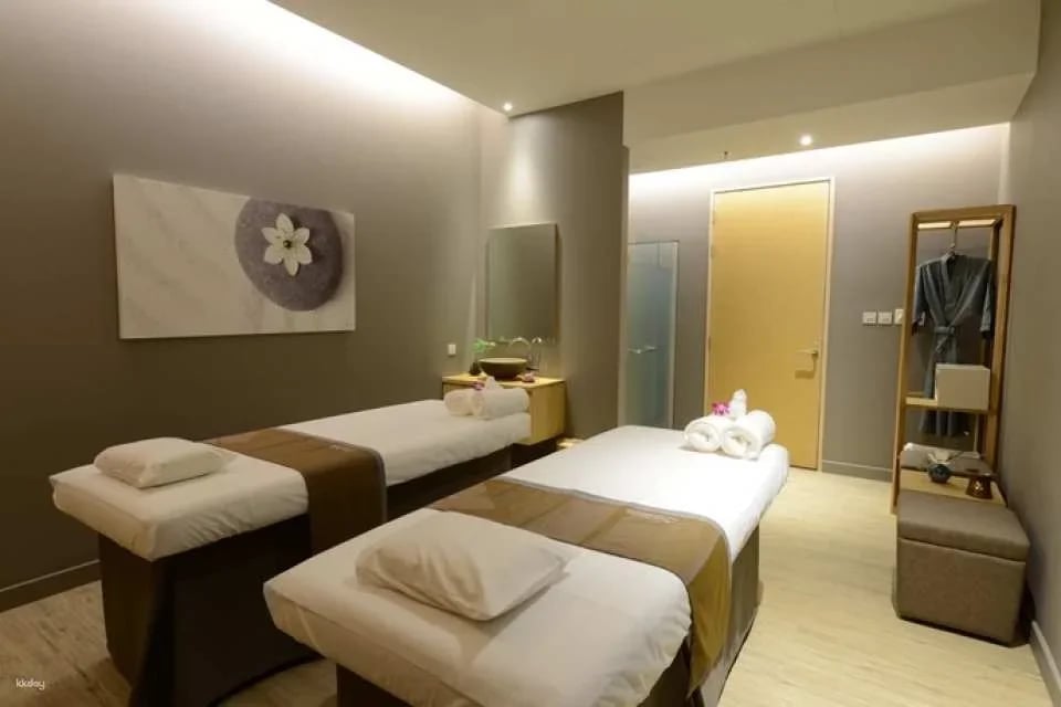 Let's Relax Spa Open-Dated Voucher | Trang