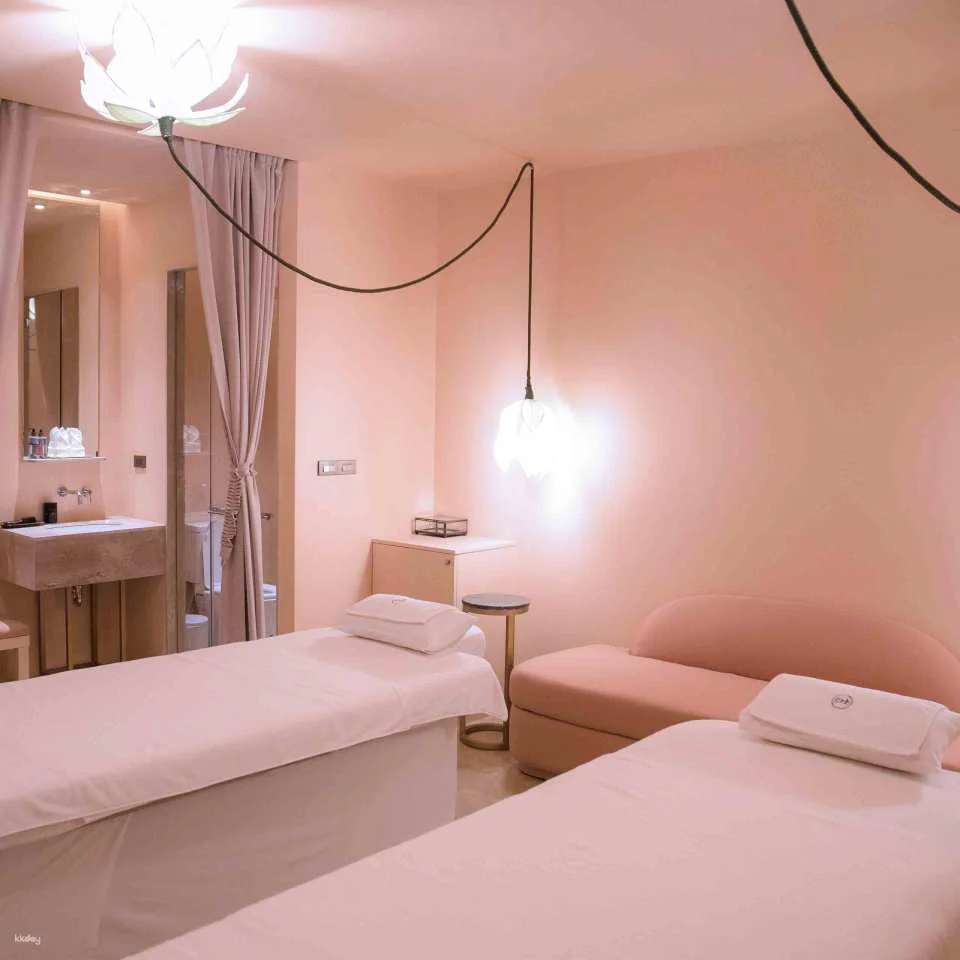 Erb Spa at Warehouse 30 from Bangkok | Thailand