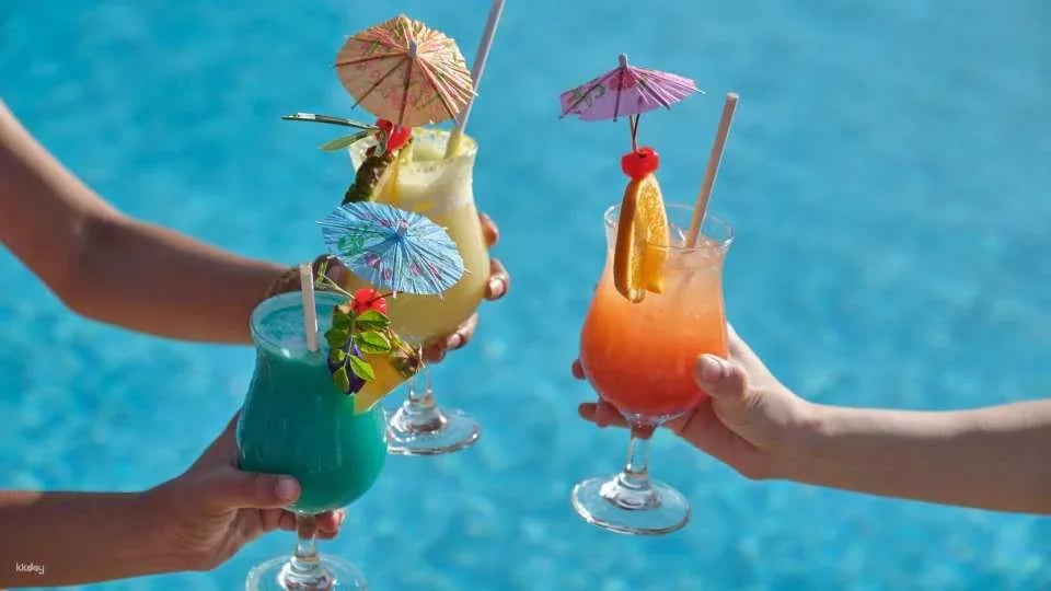 The Tides Hotel Boracay: Surrender Day Spa Rest & Relaxation Package (Traditional Filipino Massage, Unlimited Tea & PHP500 Food Credits with Pool Access) | Philippines