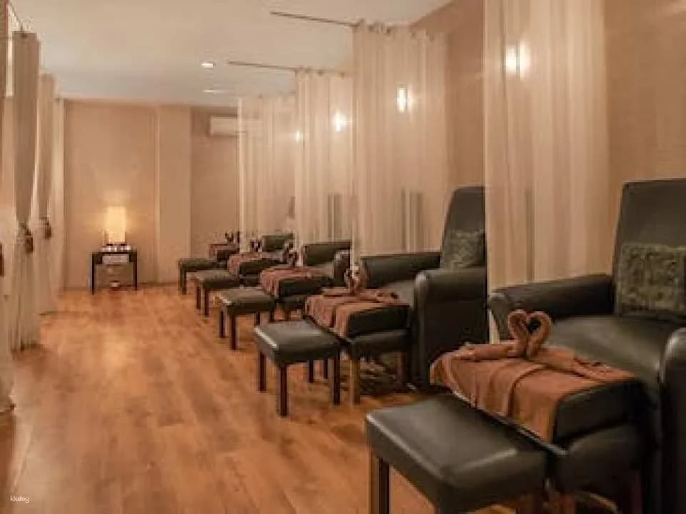 The Tides Hotel Boracay: Fitness & Wellness Package (Gym Access & Traditional Filipino Massage) | Philippines